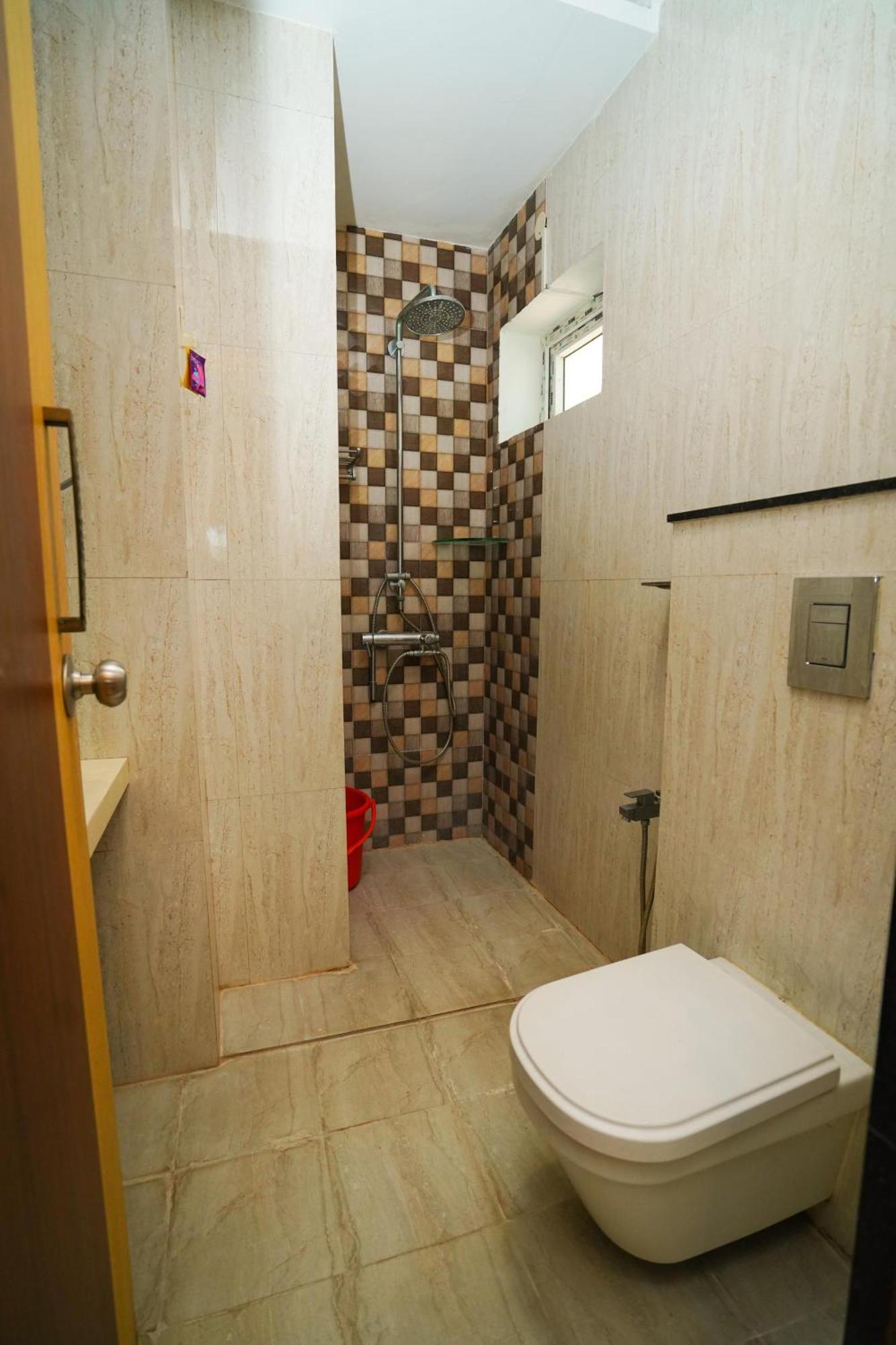 Golden Villa - Duplex House With Private Theater - Near To Alipiri And Bhudevi Ttd Ticket Counter And Kapilateertham Tirupati Kültér fotó