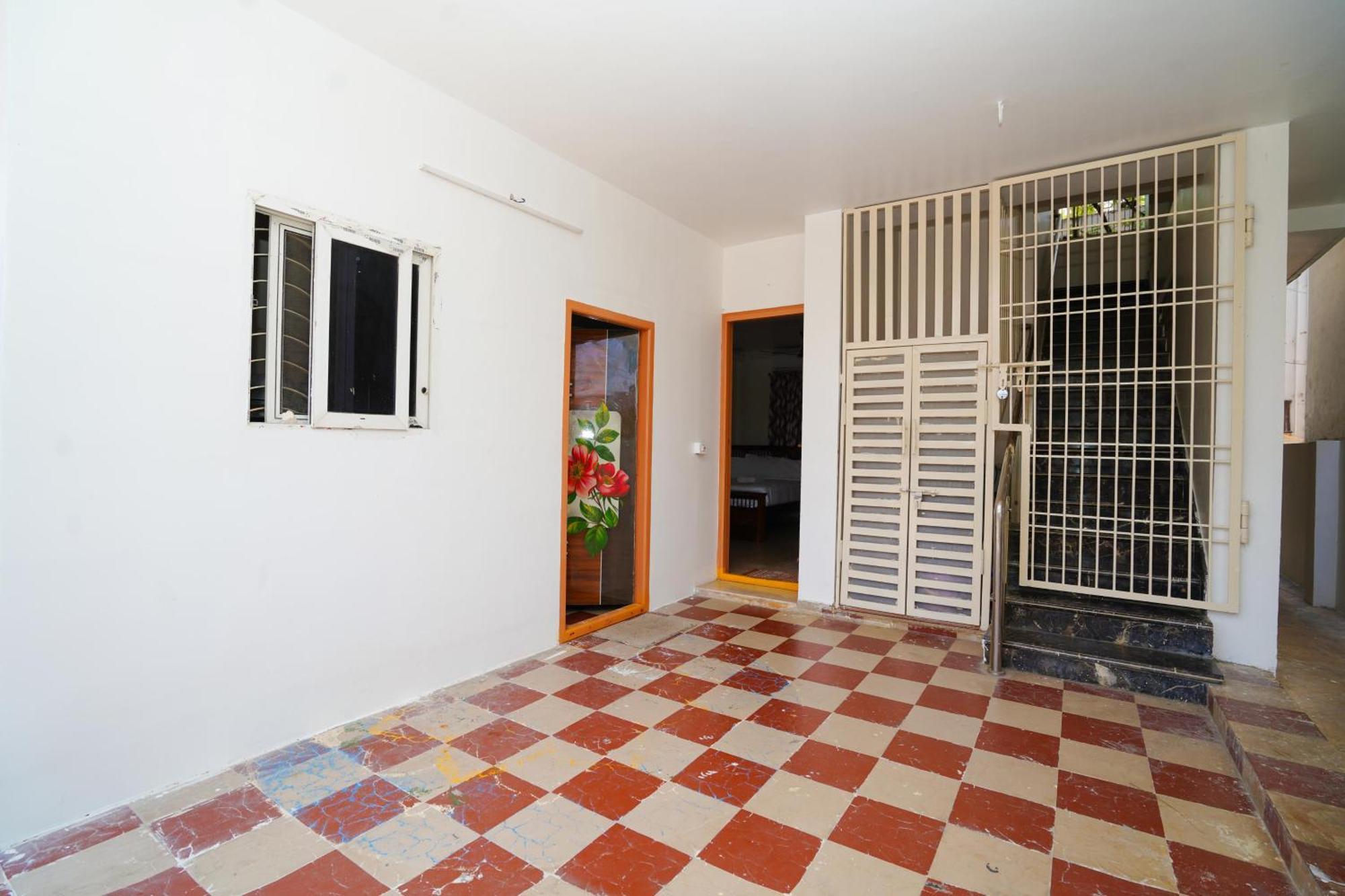 Golden Villa - Duplex House With Private Theater - Near To Alipiri And Bhudevi Ttd Ticket Counter And Kapilateertham Tirupati Kültér fotó