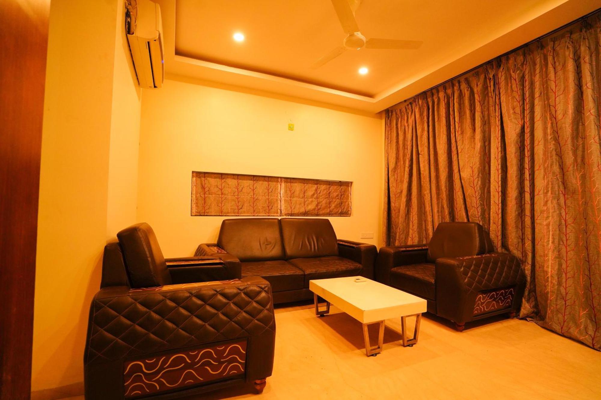 Golden Villa - Duplex House With Private Theater - Near To Alipiri And Bhudevi Ttd Ticket Counter And Kapilateertham Tirupati Kültér fotó