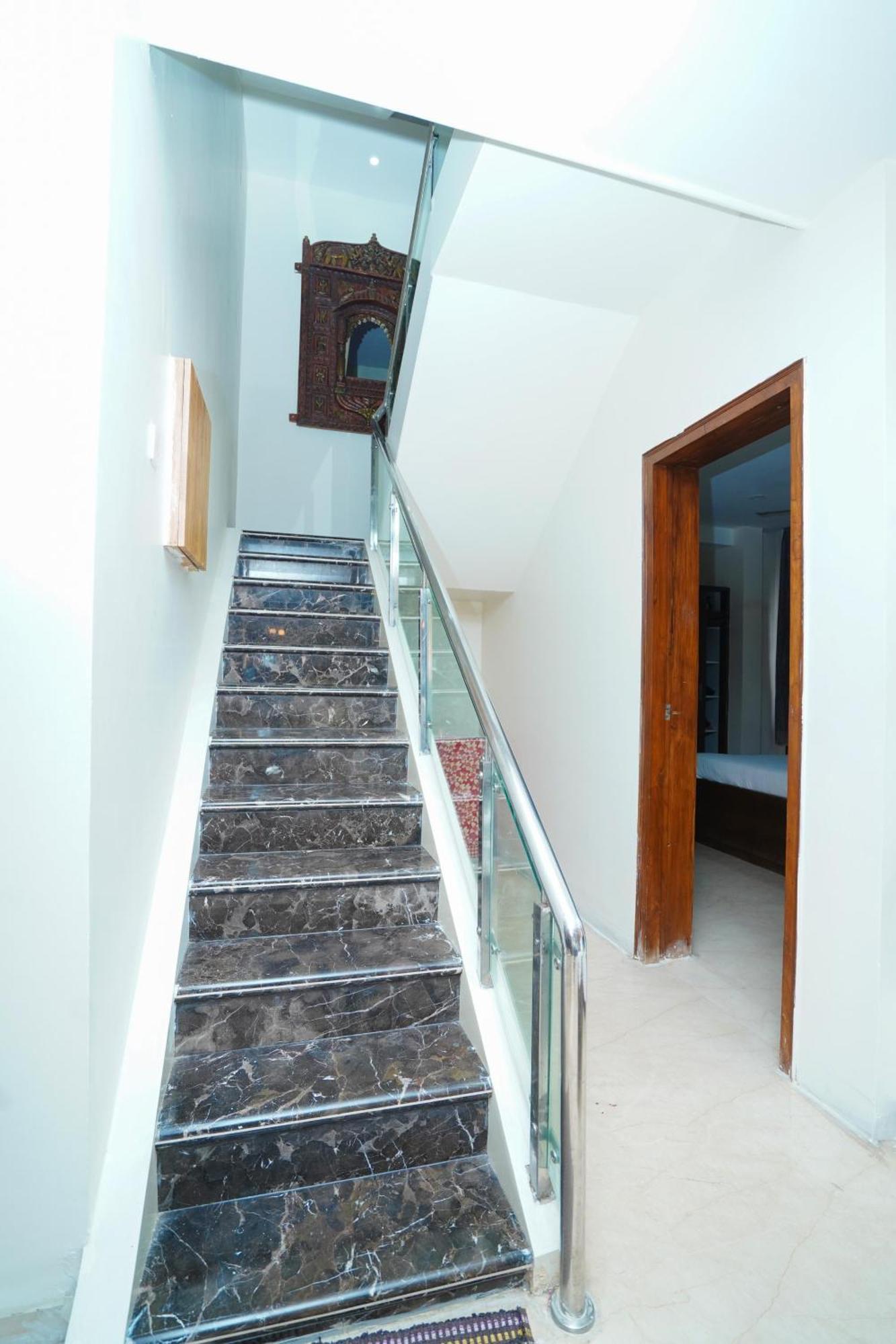 Golden Villa - Duplex House With Private Theater - Near To Alipiri And Bhudevi Ttd Ticket Counter And Kapilateertham Tirupati Kültér fotó